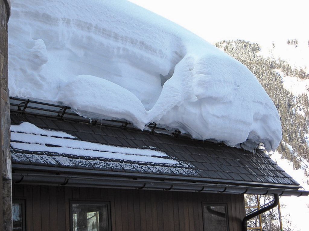 Roof Maintenance in Fairbanks, AK 99707