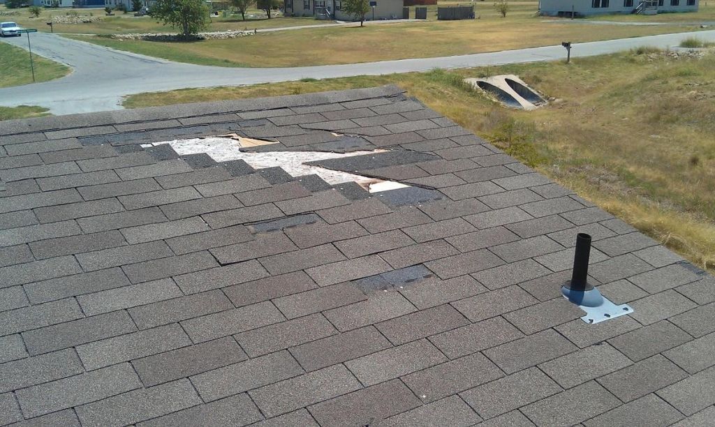 Roof Replacement in Lyles, TN 37098